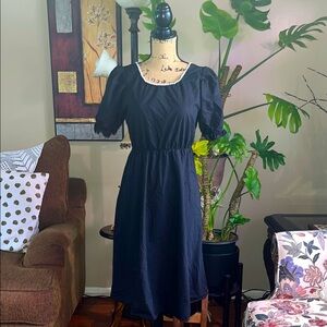 Chic Black Midi Dress with Puff Sleeves